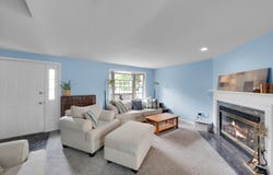 5 Mayberry Dr, Westborough, MA 01581