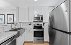 98321 Windward Ave, Key Largo, FL 33037