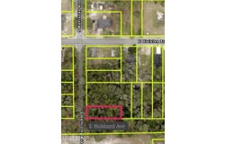 E Hubbard Avenue, DeLand, FL 32724
