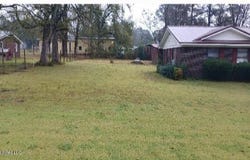 72 T J Verdell Street, Macon, MS 39341