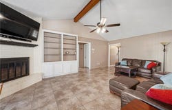 3902 Oak Bluff Circle, Bryan, TX 77802