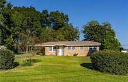 139 FAIRLANE Drive, SMITHS STATION, AL 36867
