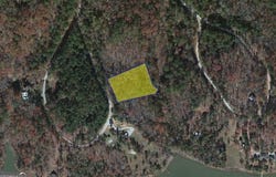8 Cade Circle, Elberton, GA 30635