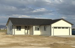 700 Emerald Lane, Battle Mountain, NV 89820