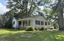 413 Fairground Street, Winona, MS 38967