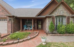 61 Hummingbird Lane, Eufaula, OK 74432