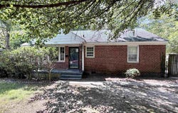 1269 COLONIAL Rd, Memphis, TN 38117