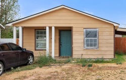 711 W 28th, Plainview, TX 79072