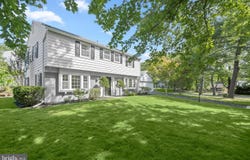 2801 VILLAGE LN, SILVER SPRING, MD 20906