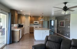 208 E Canyon Dr, Kennewick, WA 99337