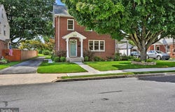 111 S LOCUST Street, MYERSTOWN, PA 17067