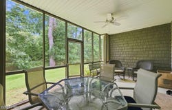 502 Braeburn Path, Matamoras, PA 18336