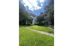 5448 32nd St, Groves, TX 77619