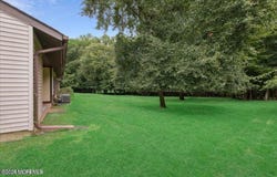 70 Overlook Way, Manalapan, NJ 07726