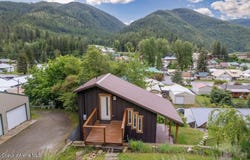 605 Hunter St, Mullan, ID 83846