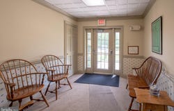 302 HYDE Park, DOYLESTOWN, PA 18902