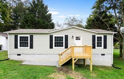 956 Ward Lane, Pulaski, VA 24301
