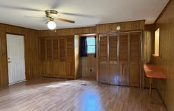 112 Stagecoach Drive, Warsaw, MO 65355