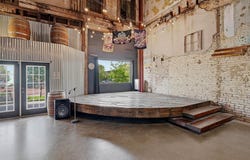 216 W Main Street, Denison, TX 75020