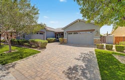 7423 E PAMPA Avenue E, Mesa, AZ 85212