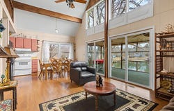 694 Holloway, Chappells, SC 29037