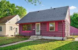 5242 James Avenue N, Minneapolis, MN 55430