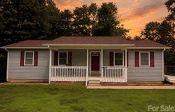 628 Hidden View Loop, Marion, NC 28752