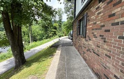1200 Kentucky Blvd, Hazard, KY 41701