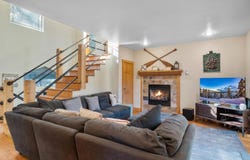 2271 Eloise Avenue, South Lake Tahoe, CA 96150