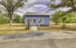 817/819 W Cargile, Uvalde, TX 78801