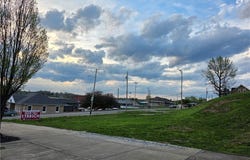 501 Wheeling Avenue, Cambridge, OH 43725