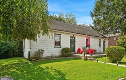 214-216 BEECH Road, WALLINGFORD, PA 19086