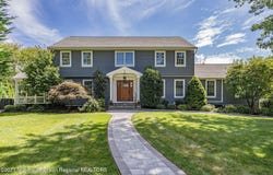 5 Pirates Cove Road, Little Silver, NJ 07739