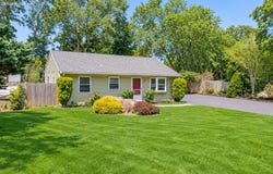 5 Birch Street, Buzzards Bay, MA 02532