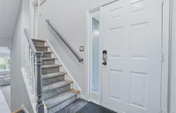 2 Timberland Pass, Chappaqua, NY 10514