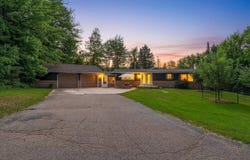 11598 KOSIR LN, Silver Cliff, WI 54104