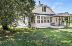 661 N Main St., Brodnax, VA 23920