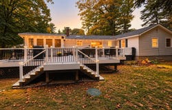 5 Glendale Road, North Hampton, NH 03862