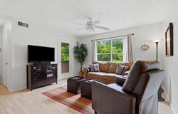 8210 Bent Tree Rd, Austin, TX 78759