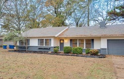 4 Beechwood DR, Cabot, AR 72023