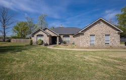 1328 Turtle cove, White Hall, AR 71602