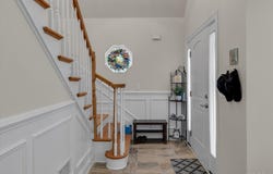 158 Stoneleigh Drive, Riverhead, NY 11901