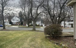142 Springfield St, Springfield, MA 01107