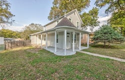 903 N 12th Street, Leavenworth, KS 66048