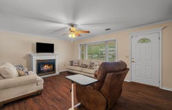 1561 Sumrall, Columbia, MS 39429