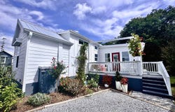 76 Mount Meadow Lane, Flat Rock, NC 28731