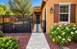 197 N Oxford Avenue, Clovis, CA 93612