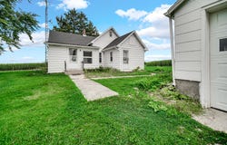 2614 S 465 E, Winamac, IN 46996