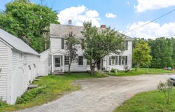 488 S Main St, Athol, MA 01331
