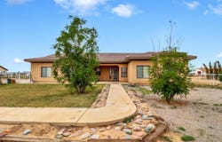 1251 E STETSON Lane, Coolidge, AZ 85128